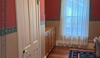 709 N St, Aurora, NE 68818