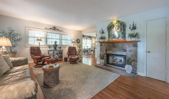 530 Sunset Dr, Athens, TN 37303