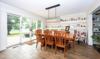 859 Country Club Ln, Ashland, OH 44805