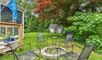373 Fletcher Rd, North Kingstown, RI 02852