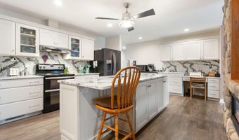 3752 Schermerhorn Lake Dr, Allegan, MI 49010