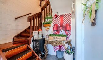 2203 Young St, Honolulu, HI 96826