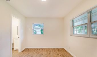 336 BAY St, Auburndale, FL 33823