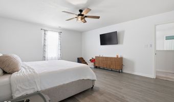 375 Michael Dr, Atlanta, IN 46031