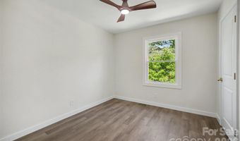 5324 Cheval Pl, Charlotte, NC 28205