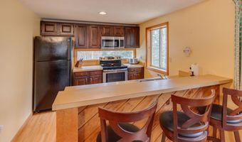 37 Pegwood Hill Rd, Campton, NH 03223