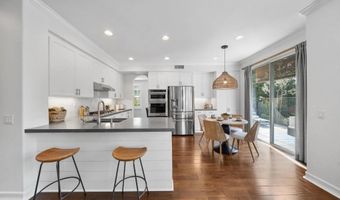 2364 Summerwind Pl, Carlsbad, CA 92008