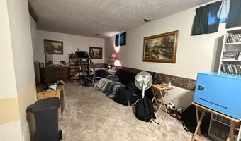 1409 13th St, Aurora, NE 68818