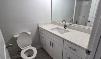 132 JAMES St, Auburndale, FL 33823