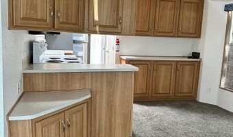 21292 W Shalako Ln 366, Congress, AZ 85332