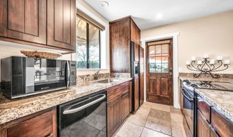 7432 E CAREFREE Dr 5, Carefree, AZ 85377
