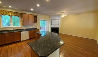 5150 BALLYCASTLE Cir, Alexandria, VA 22315