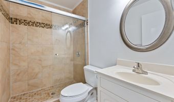 46-411 Kahuhipa St A, Kaneohe, HI 96744