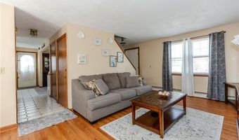 23 Oak Grove Blvd, North Providence, RI 02911