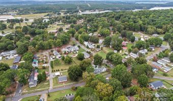 196 Spruce St, Badin, NC 28009