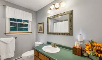 86 Avery Hill Rd, Alton, NH 03810