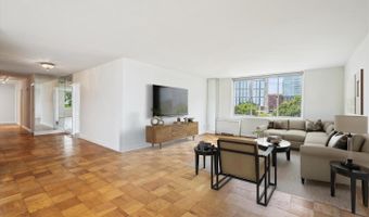 11801 ROCKVILLE Pike #712, North Bethesda, MD 20852