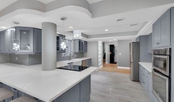 16 Perona Rd, Andover, NJ 07821
