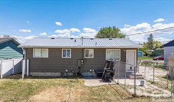 4593 Sawtooth St, Chubbuck, ID 83202