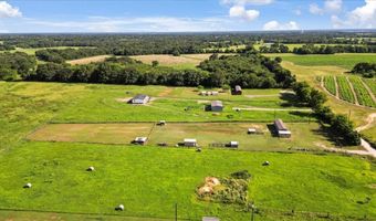 385 Rs County Road 3374, Emory, TX 75410
