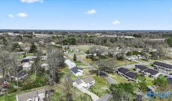 826 Barnes St, Albertville, AL 35950