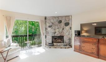 234 Lyn Anne Ct, Ann Arbor, MI 48103