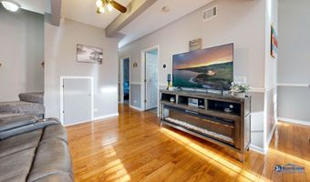 43247 N Grandview Ter, Antioch, IL 60002