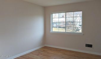 82 Cos Cob Ave, Cos Cob, CT 06807