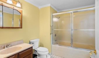 112 Turnessa Dr 112A, North Providence, RI 02904