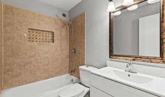 900 Wandering Way Dr, Allen, TX 75002