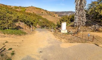 Circle R, Escondido, CA 92026