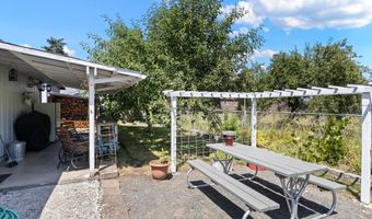 4635 DAISY St, Springfield, OR 97478