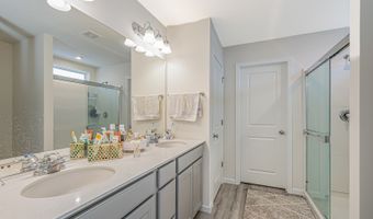 531 Alpine Dr, Algonquin, IL 60102