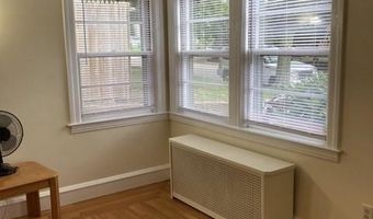 285 Knollwood Ave, Cranston, RI 02910