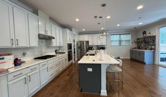 335 Stonehouse Dr, Apex, NC 27523