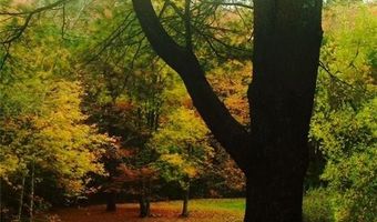 1340 Waterford Dr, East Greenwich, RI 02818