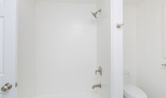 1355 Ala Napunani St, Honolulu, HI 96818