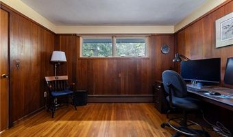 11 Guzeika Rd, North Kingstown, RI 02852