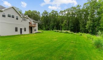 52 Pine Swamp Rd, Cumberland, RI 02864