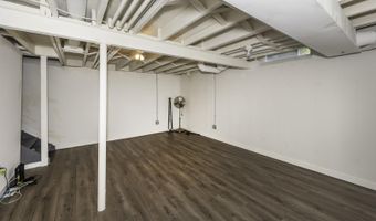 3305 Williamsburg Rd, Ann Arbor, MI 48108