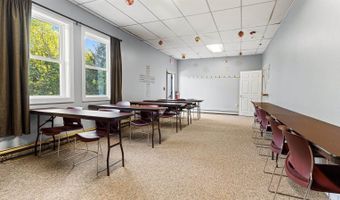 1520 Union St, Bangor, ME 04401
