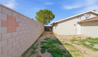 10424 Stage Coach Dr, Adelanto, CA 92301