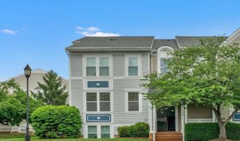 44152 NATALIE Ter 201, Ashburn, VA 20147