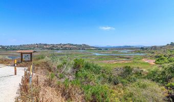 101 Rios Ct, Solana Beach, CA 92075
