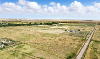 6855 Yulle Rd, Bennett, CO 80102