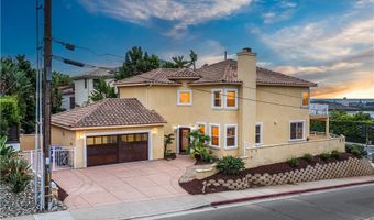 1107 Las Flores Dr, Carlsbad, CA 92008
