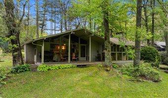 1145 Franklin Rd, Highlands, NC 28741