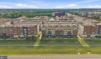 44824 TIVERTON Sq, Ashburn, VA 20147