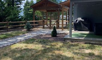 5915 BROOKLAND Rd, Alexandria, VA 22310