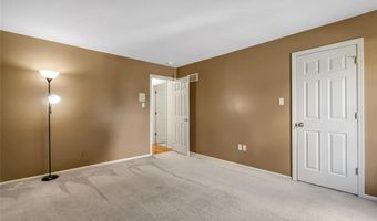 1971 Fox Pointe Dr, Arnold, MO 63010
